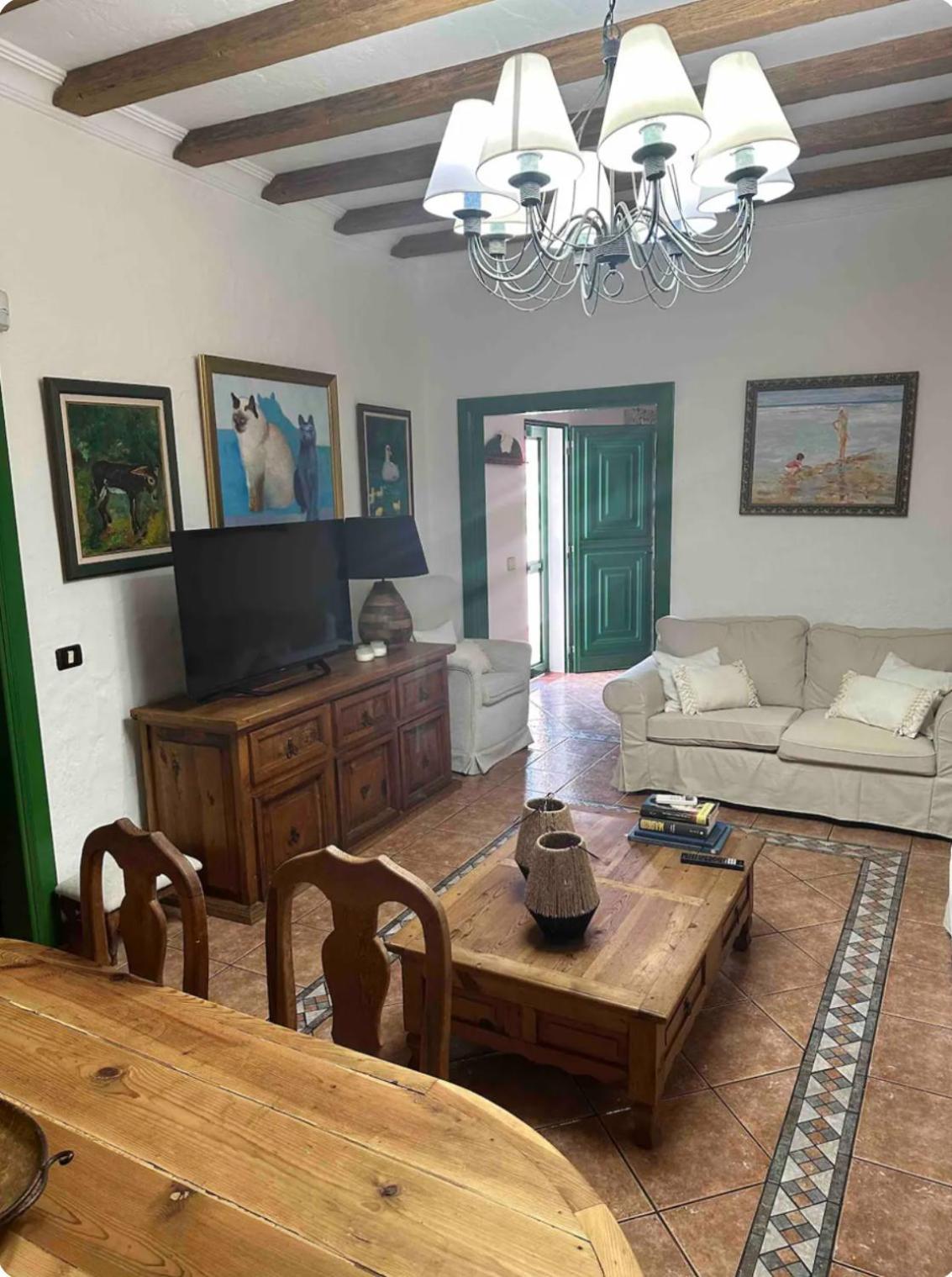 La Finca. Casa En Ciudad. Zona Residencial Muy Tranquila Telde Bagian luar foto