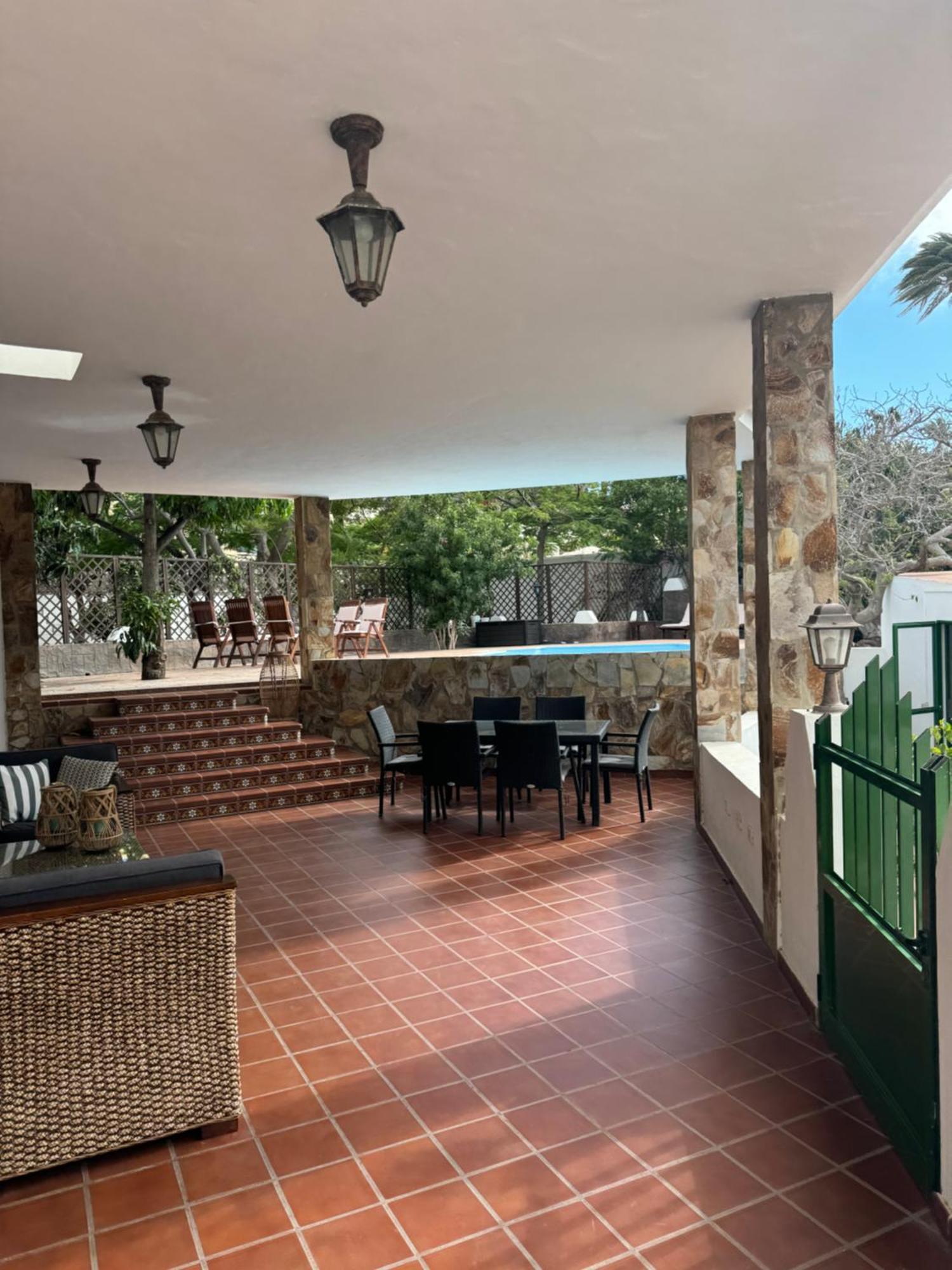 La Finca. Casa En Ciudad. Zona Residencial Muy Tranquila Telde Bagian luar foto